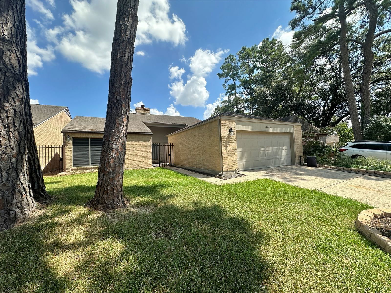 Real estate property located at 17206 Ash Butte, Harris, Ponderosa Forest Sec 09, Houston, TX, US