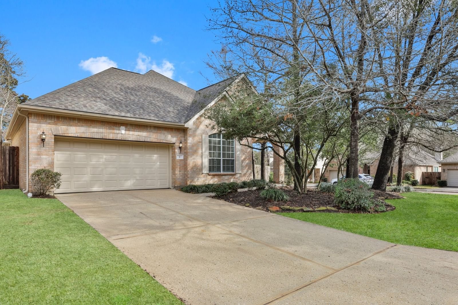 Real estate property located at 2 Veranda View, Montgomery, Wdlnds Windsor Hills 04, Conroe, TX, US