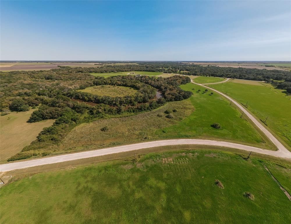 Real estate property located at Lot 16 River Hollow, Matagorda, Live Oak Landing Sub, Blessing, TX, US