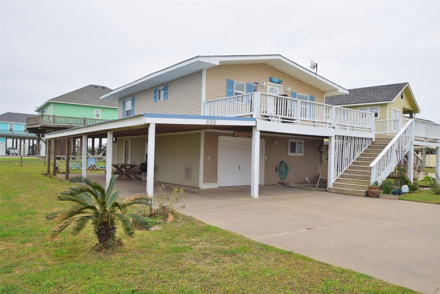 Real estate property located at 930 WESTVIEW, Galveston, Emerald Beach 2, Crystal Beach, TX, US