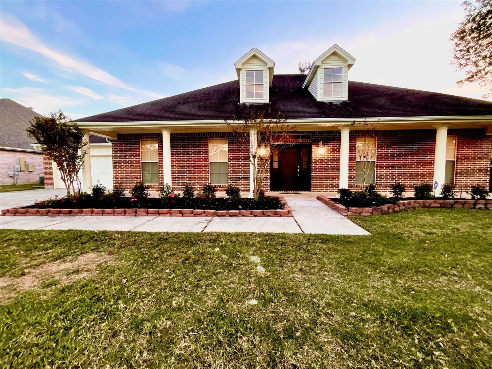 Real estate property located at 6215 Gracemount, Jefferson, Barrington Heights Ph IV, Beaumont, TX, US
