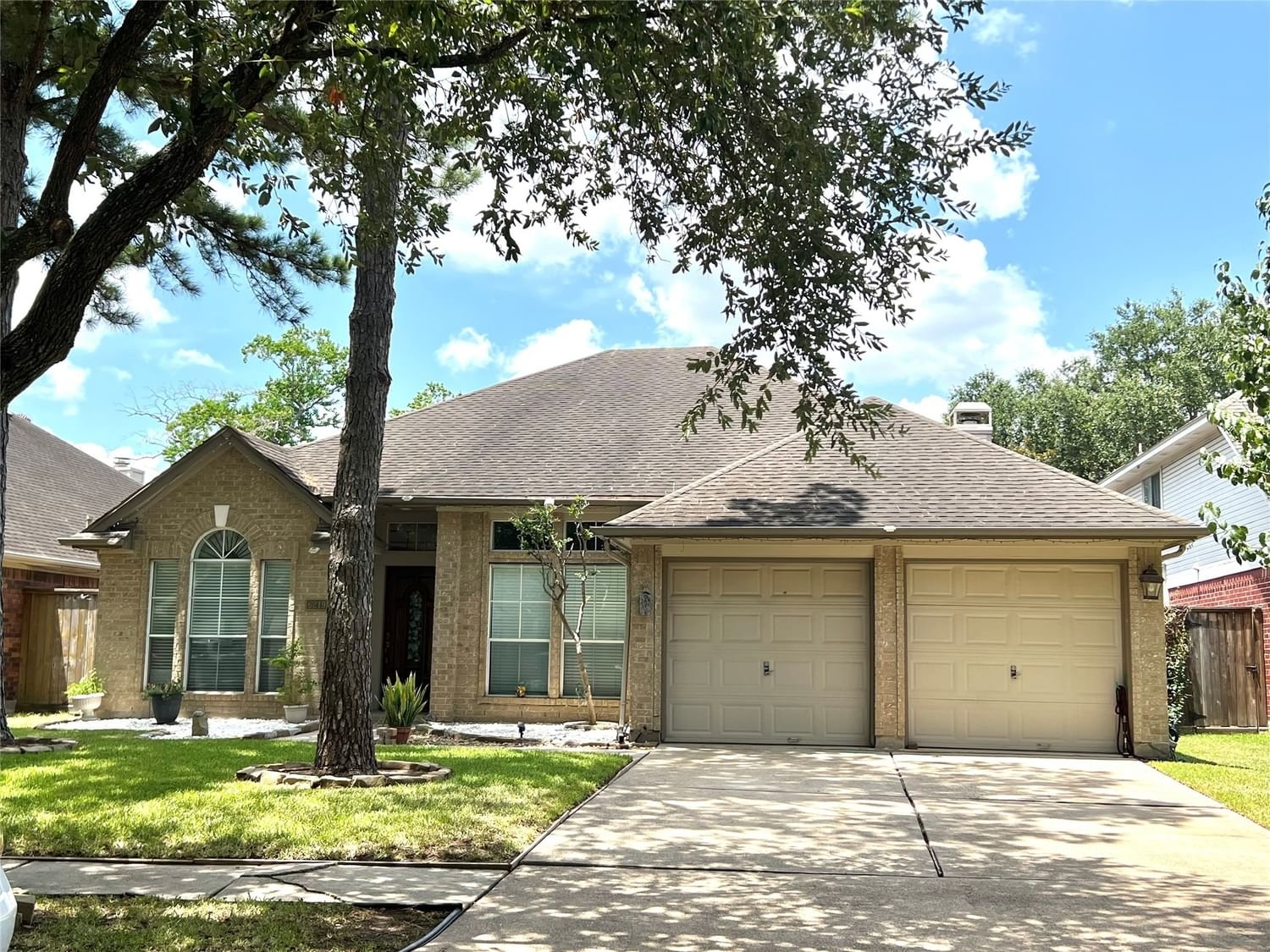 Real estate property located at 6219 Fox Wind, Harris, Houston, TX, US