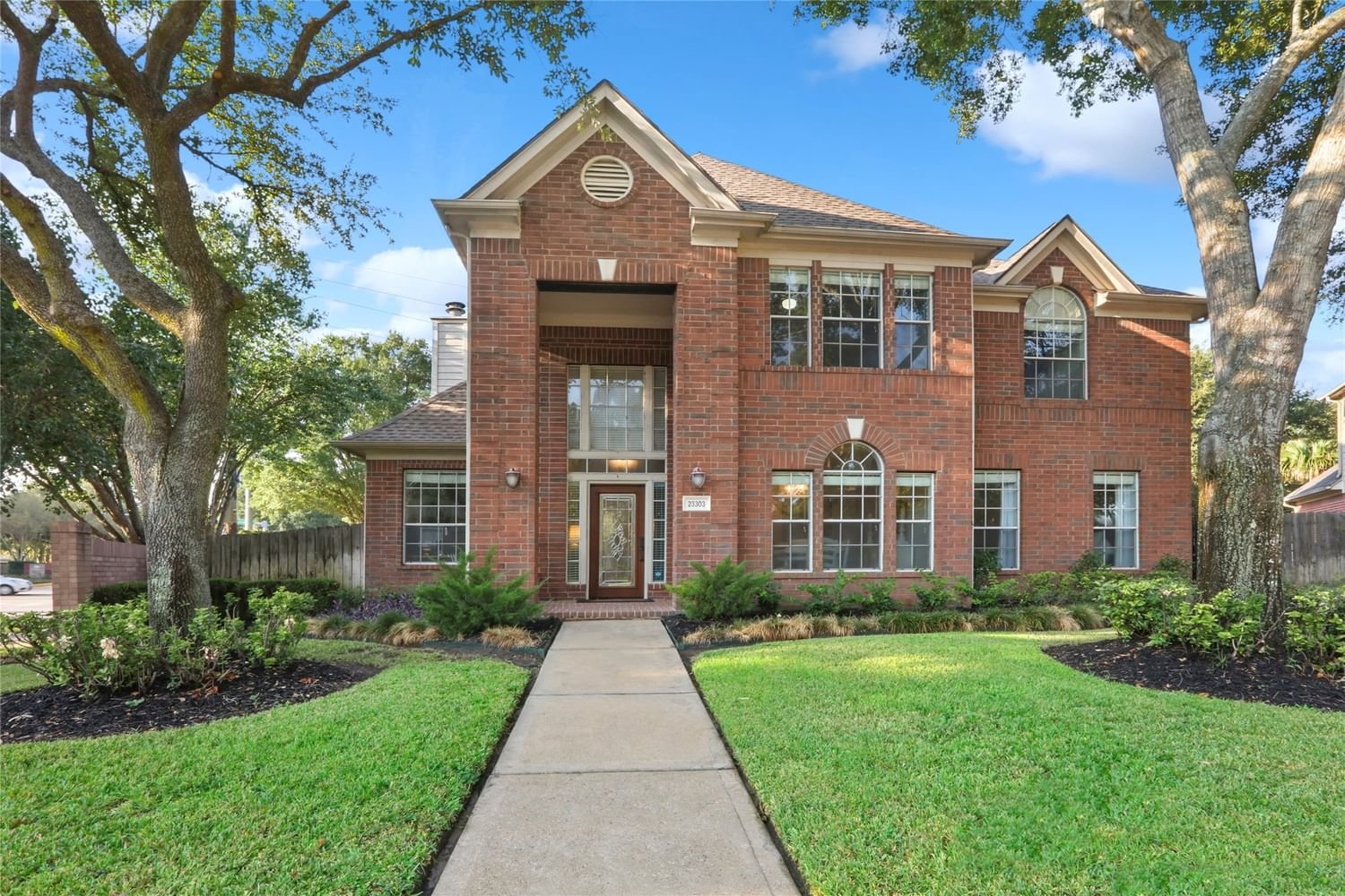 Real estate property located at 23303 Meadow Stone, Fort Bend, Cinco Ranch Meadow Place Sec 4, Katy, TX, US