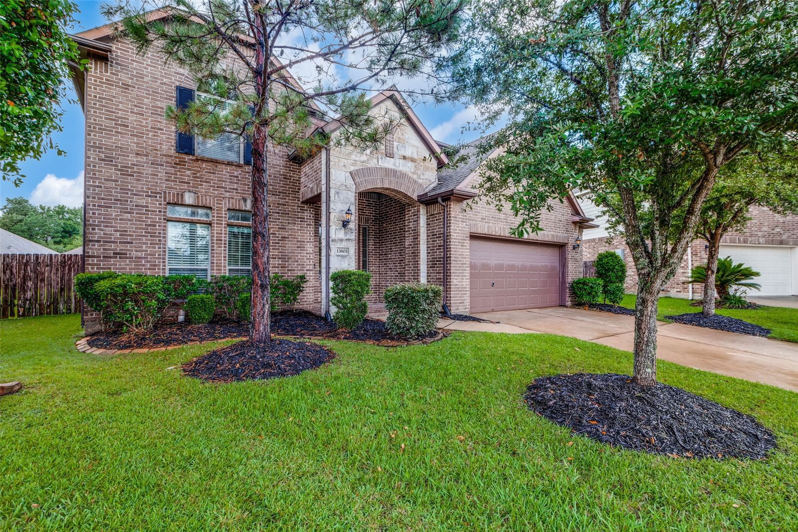 Real estate property located at 13803 Wickdale Garden, Harris, Summerwood Sec 27, Houston, TX, US