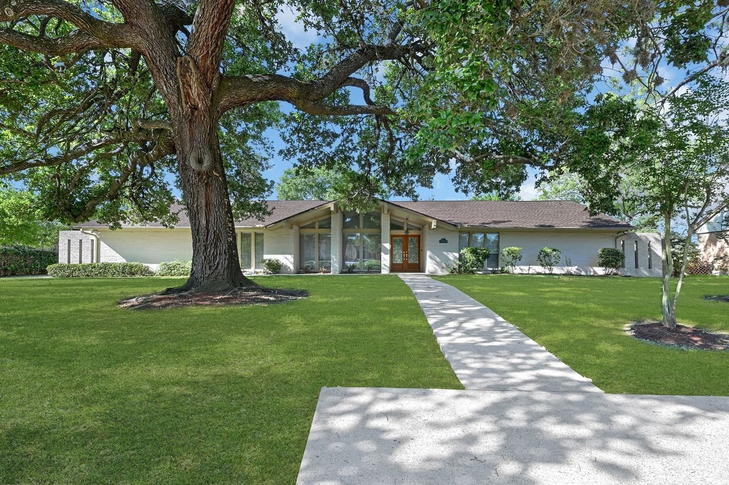 Real estate property located at 18214 Nassau Bay, Harris, Nassau Bay Sec 01, Nassau Bay, TX, US