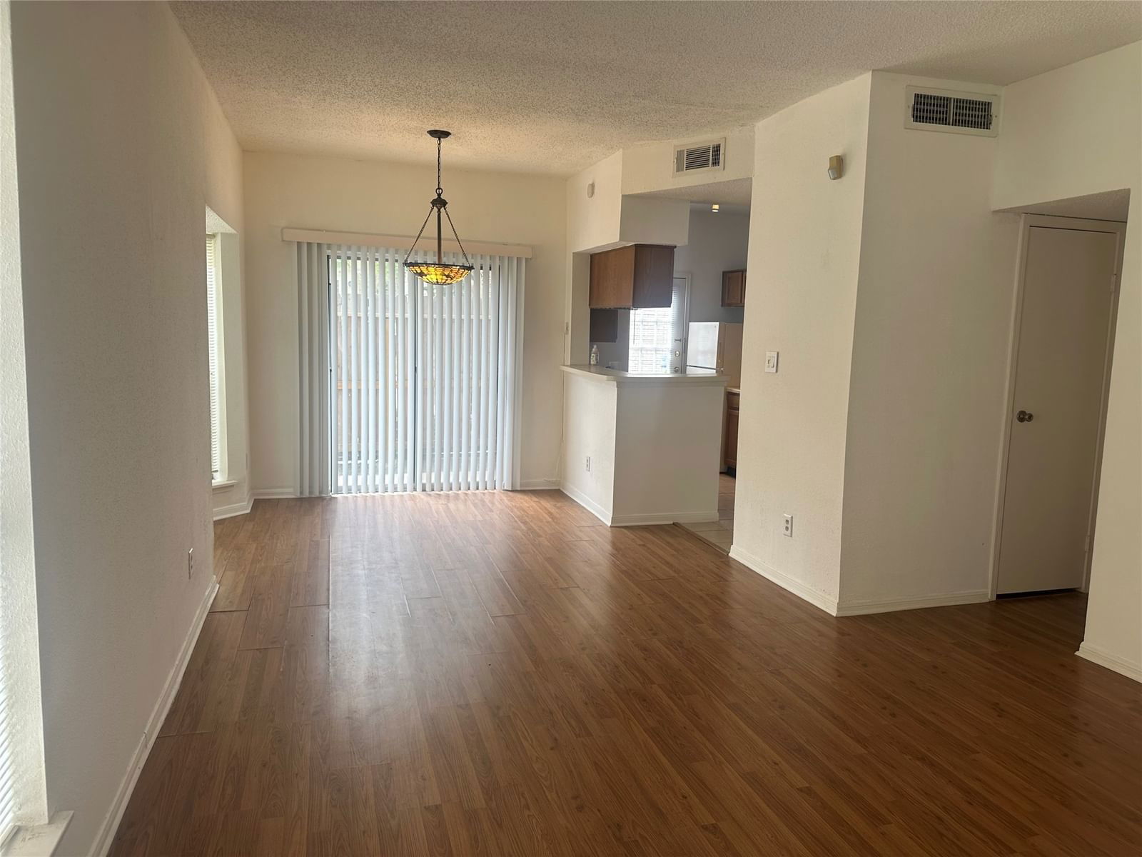 Real estate property located at 7575 Cambridge #2405, Harris, Fontainebleu Condo Ph 02, Houston, TX, US