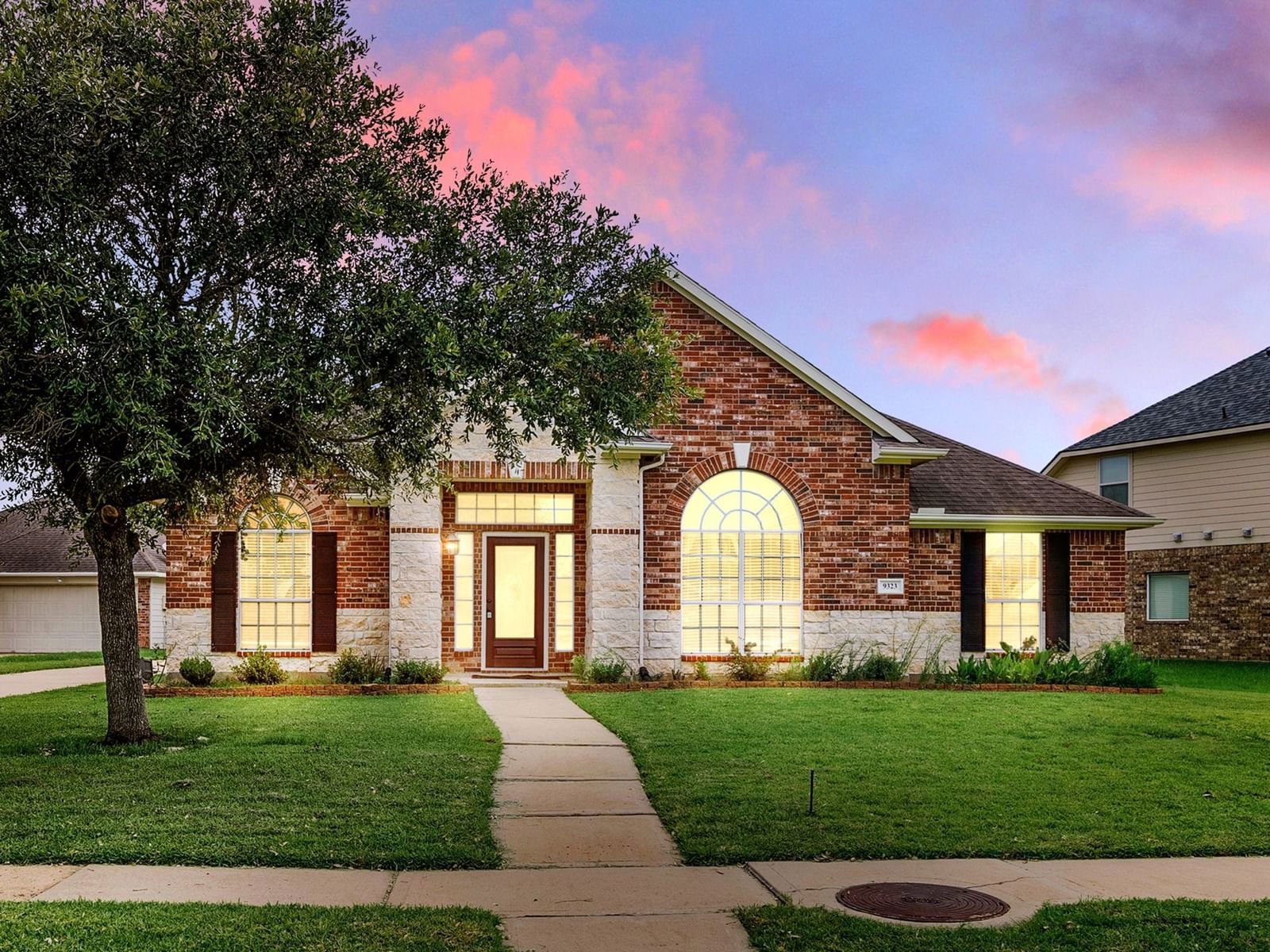 Real estate property located at 9323 Russeff Field, Fort Bend, Bonbrook Plantation North, Rosenberg, TX, US