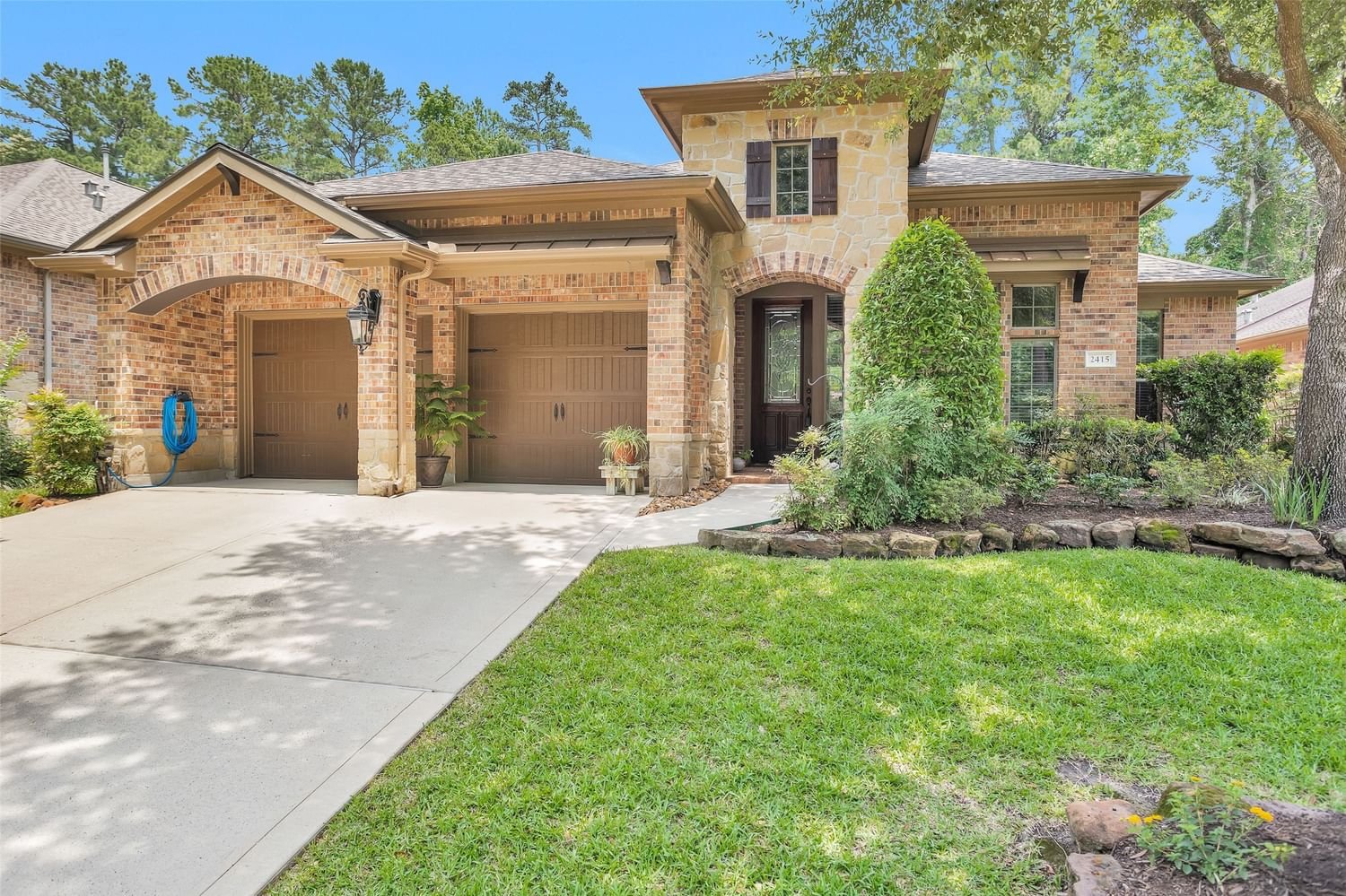 Real estate property located at 2415 Village Green, Montgomery, Graystone Hills, Conroe, TX, US