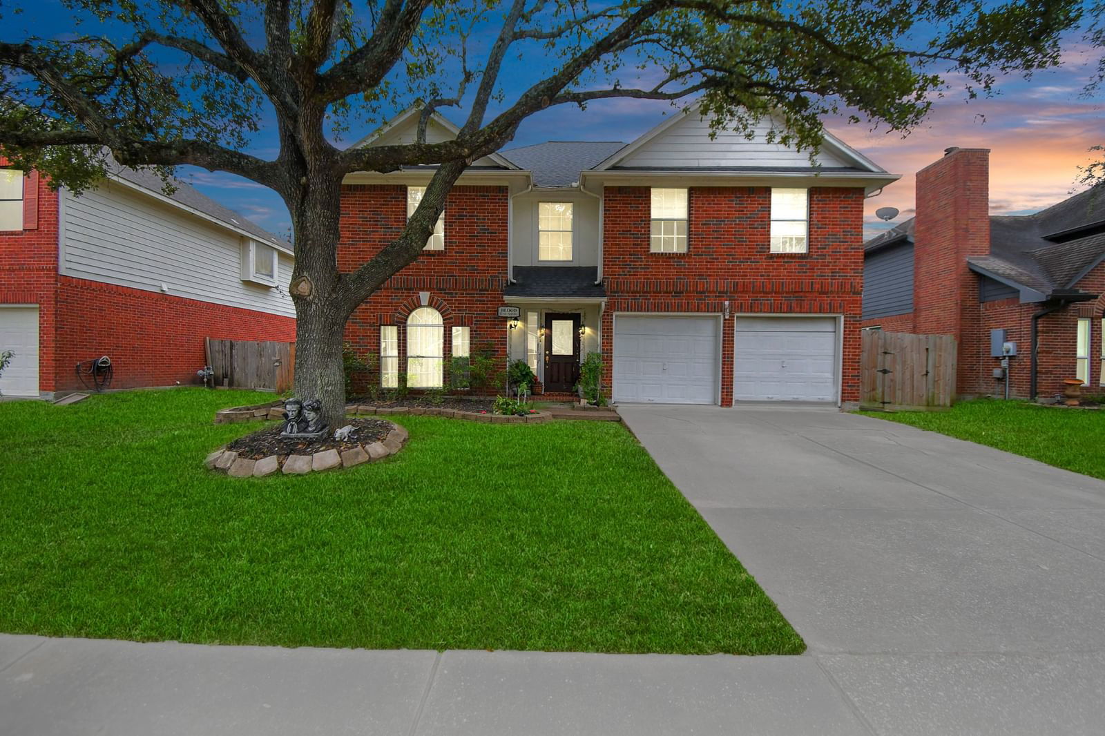 Real estate property located at 2815 Sailors Moon, Harris, Heritage Park Sec 20, Friendswood, TX, US