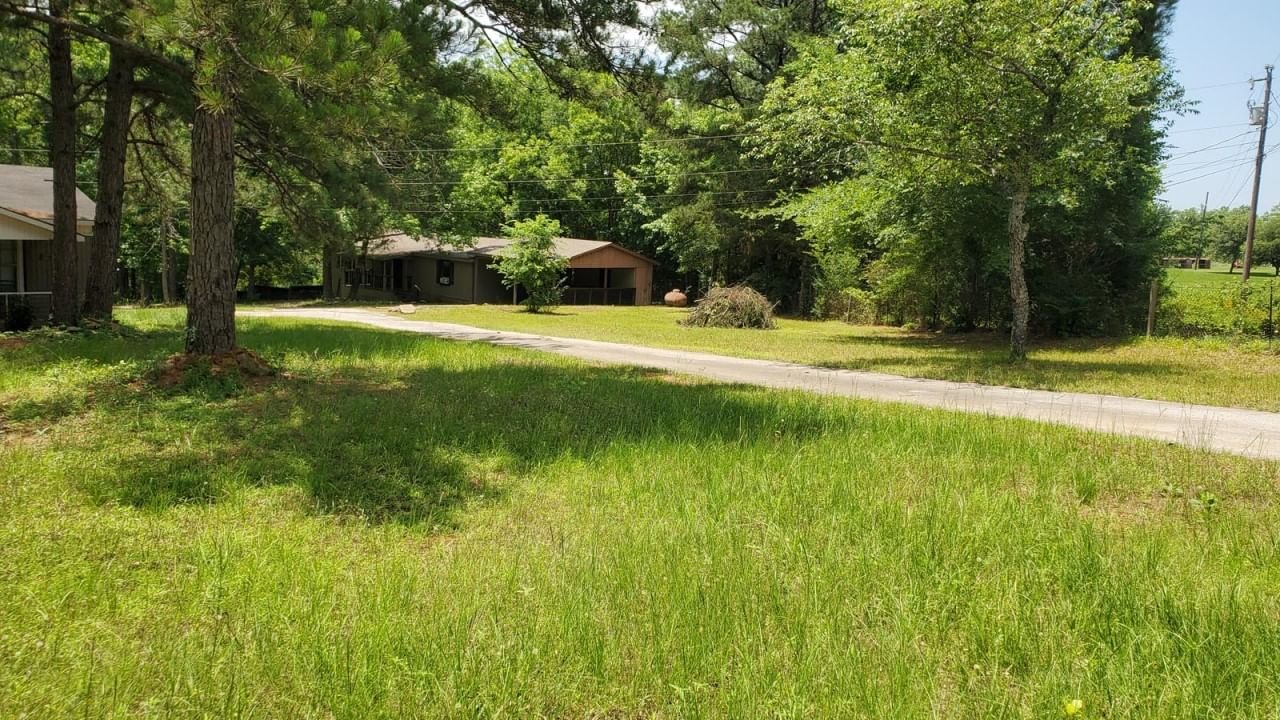 Real estate property located at 18540 County Road 2106, Smith, Janie Douglas Add, Arp, TX, US
