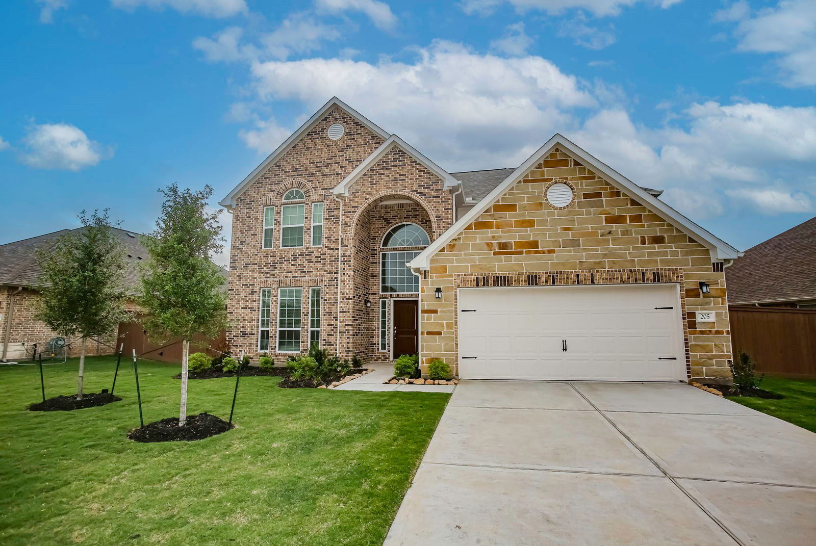 Real estate property located at 205 Bentwater, Brazoria, Clute, TX, US