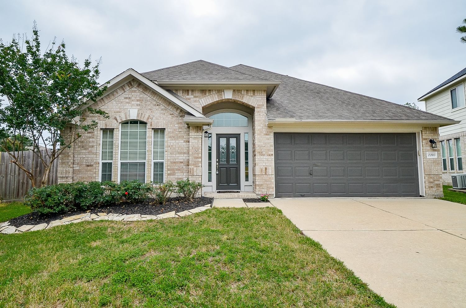 Real estate property located at 2203 Falcon Knoll Lane, Fort Bend, Falcon Ranch, Katy, TX, US