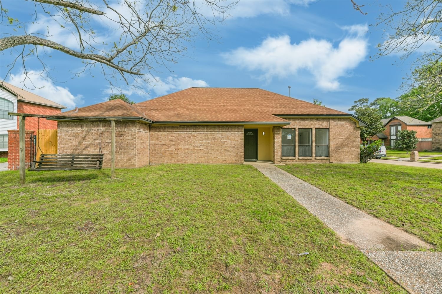 Real estate property located at 290 Wood Loop, Harris, Woodforest, Houston, TX, US