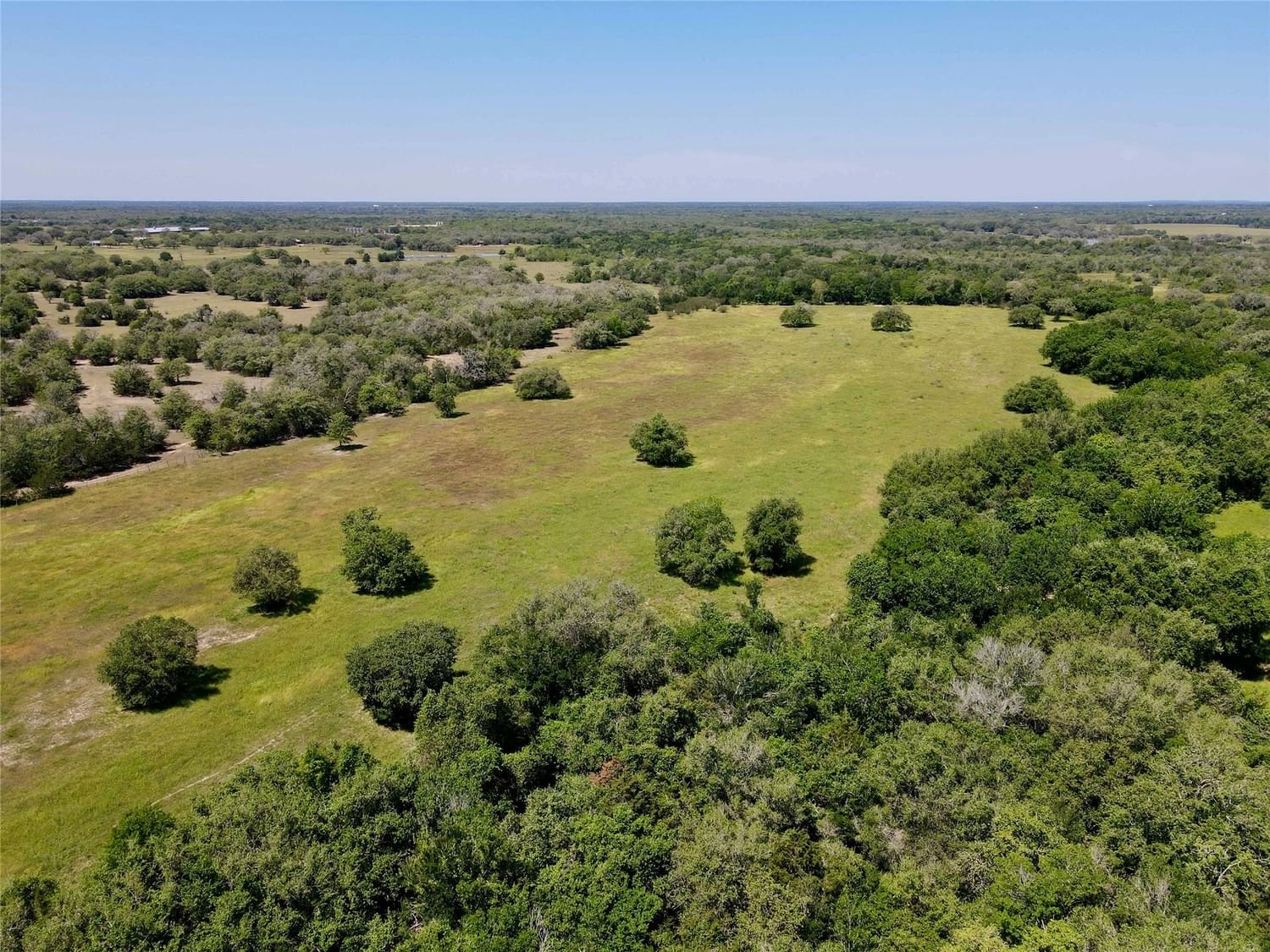 Real estate property located at 2660 County Rd 397, Gonzales, T Barnes Surv Abs #112, Moulton, TX, US