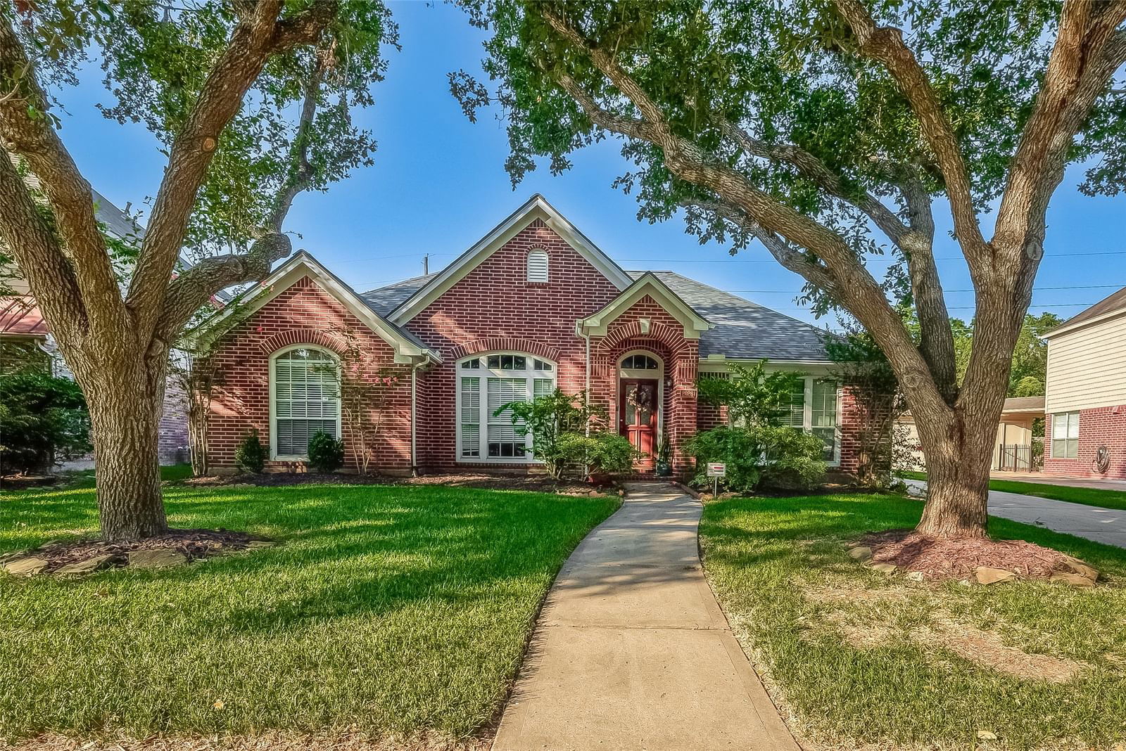 Real estate property located at 2026 Canyon Crest, Fort Bend, Riverpark, Sugar Land, TX, US