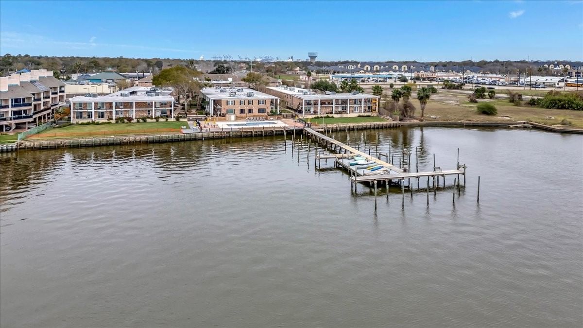 Real estate property located at 3535 Nasa Rd 1 #2, Harris, Natchez Landing Condo, Seabrook, TX, US