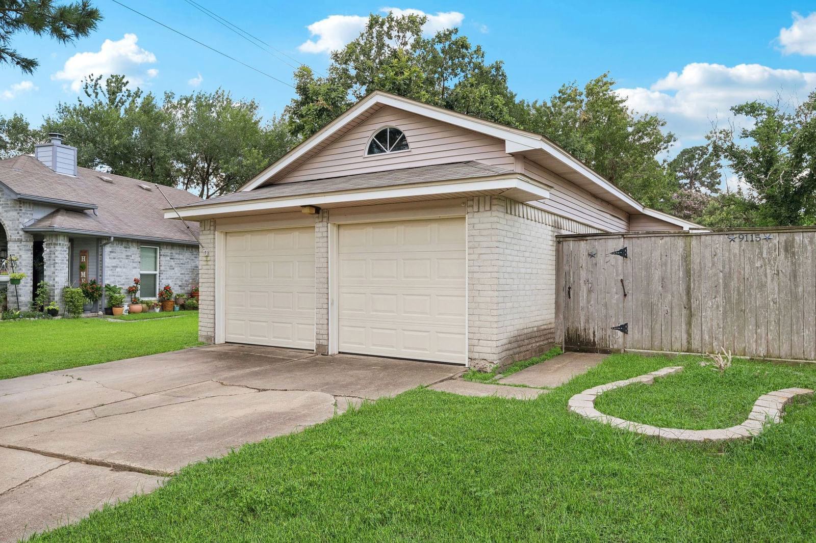 Real estate property located at 9115 Golden Sunshine, Harris, Harvest Bend Village Sec 01, Houston, TX, US