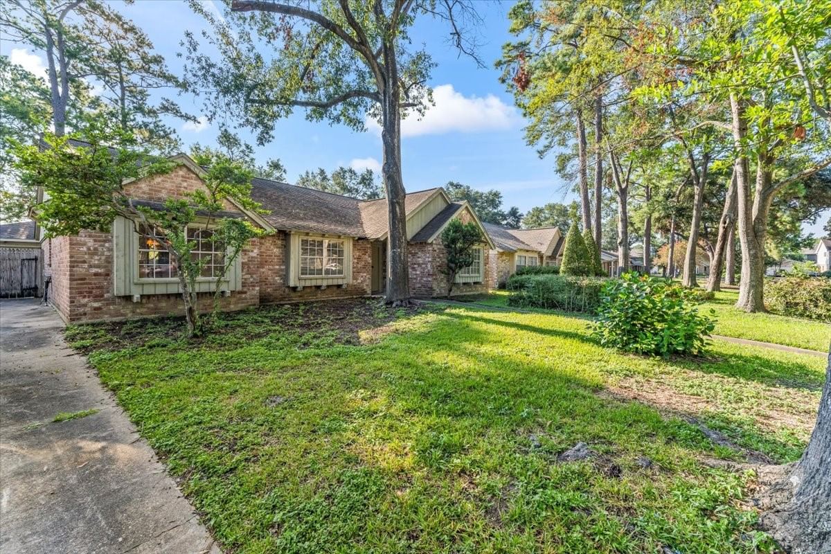 Real estate property located at 9518 Lark Meadow, Harris, Candlelight Forest West Sec 04, Houston, TX, US