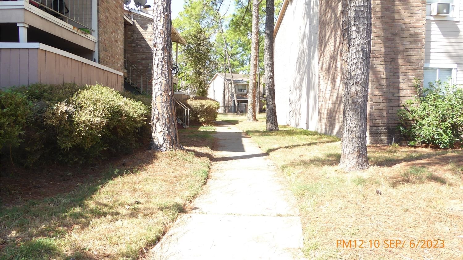 Real estate property located at 7402 Alabonson #705, Harris, Inwood Pines Condo, Houston, TX, US