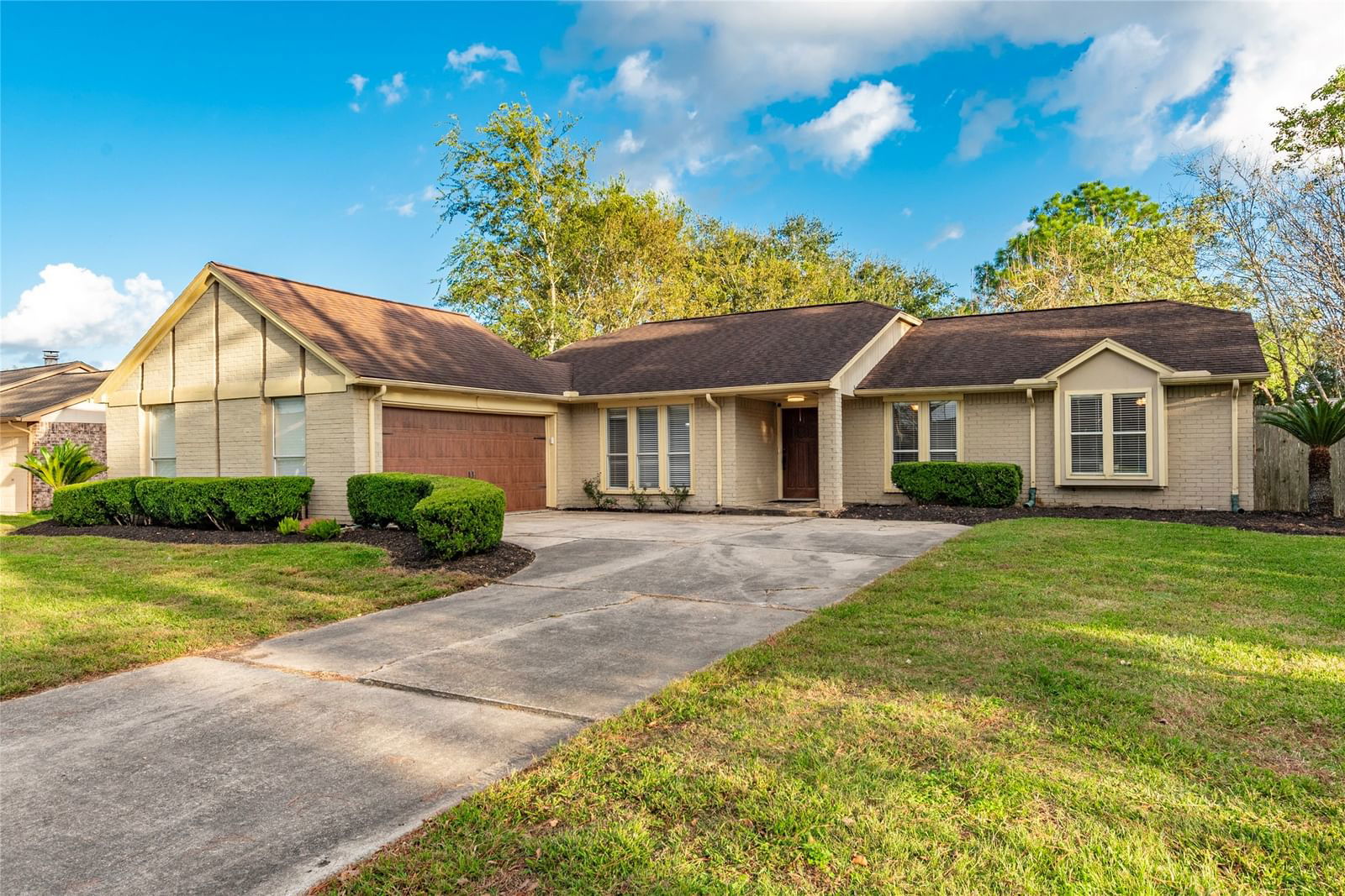 Real estate property located at 1114 Castlewood, Galveston, Wilderness Trails, Friendswood, TX, US