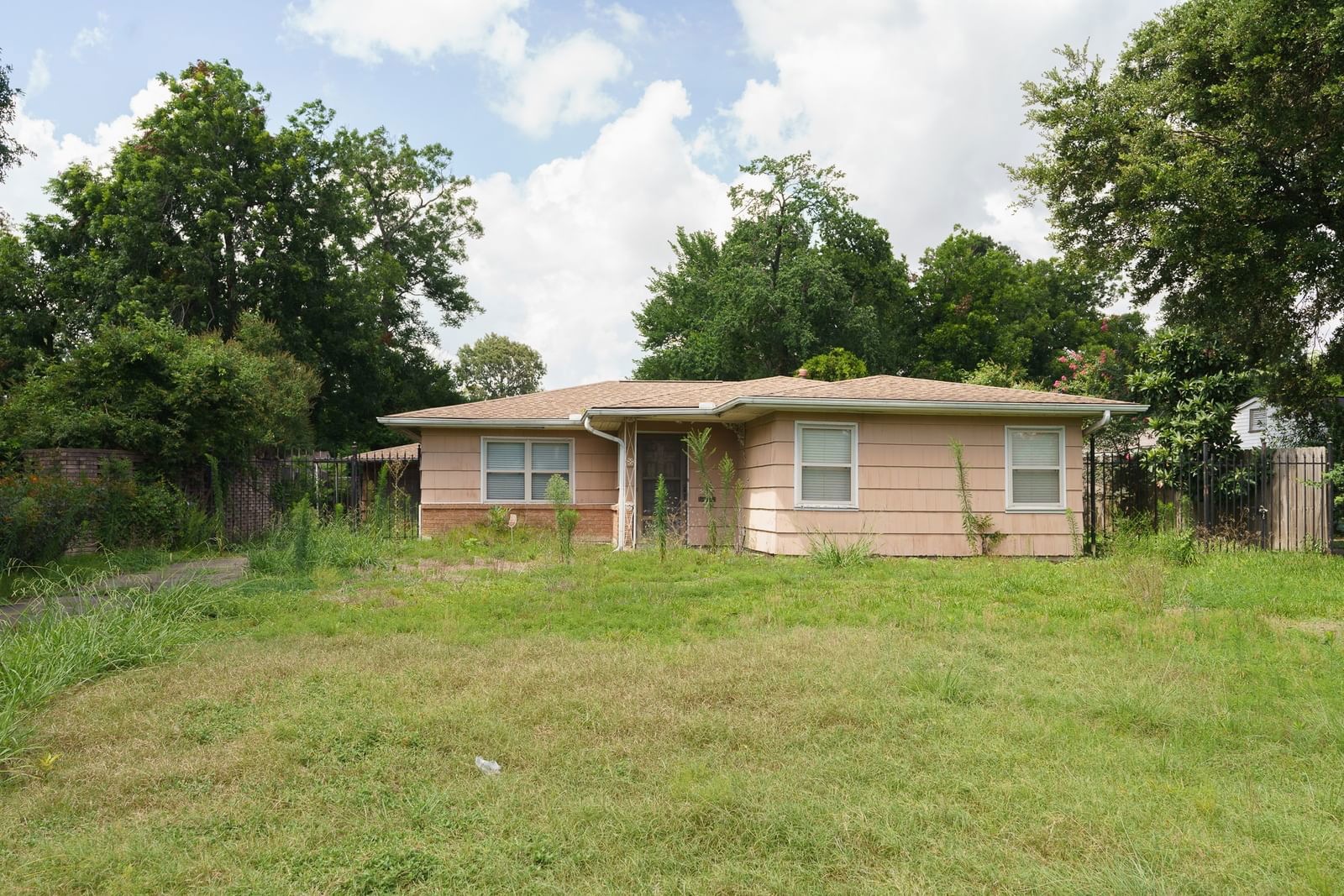 Real estate property located at 3815 Charleston, Harris, Riverside Terrace Sec 18, Houston, TX, US