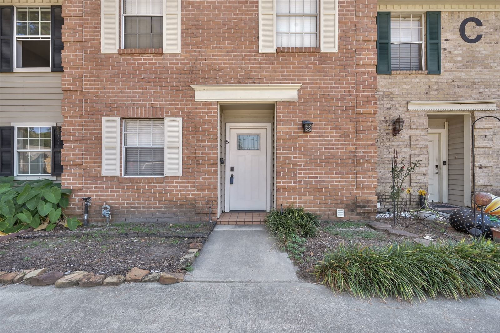 Real estate property located at 2030 Plantation C5, Montgomery, Pine Hollow Condos, Conroe, TX, US