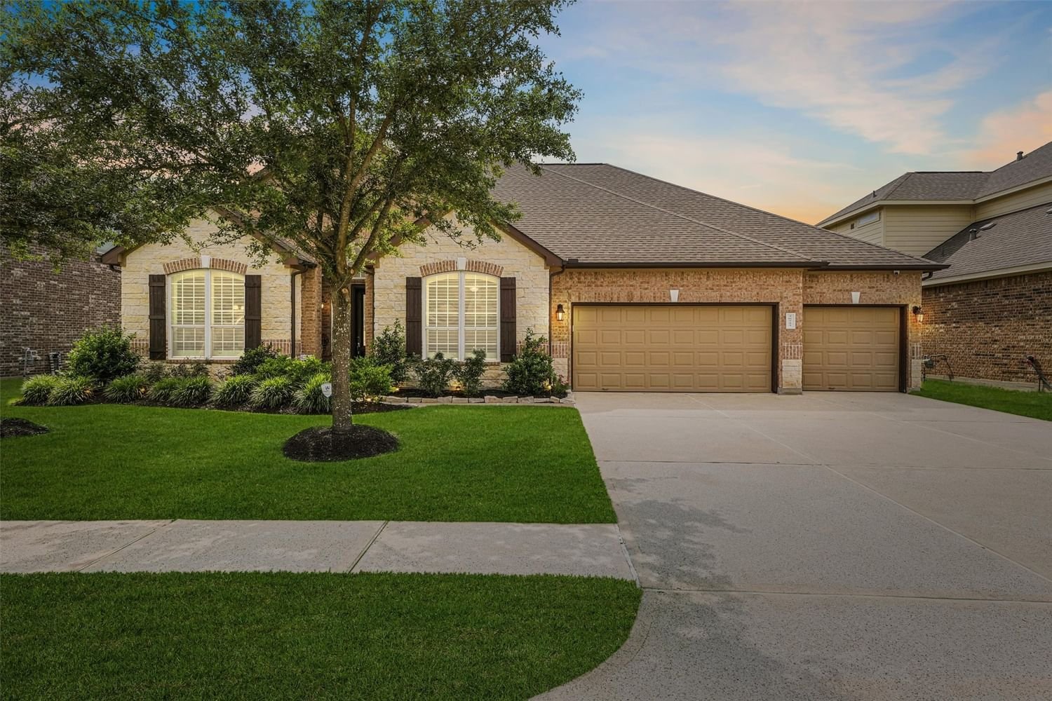 Real estate property located at 30723 Academy Trace, Montgomery, Legends Trace, Spring, TX, US