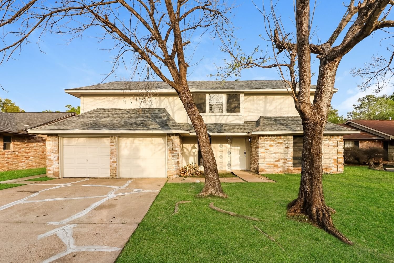 Real estate property located at 215 Blackwater, Harris, Woodforest Sec 17 R/P, Houston, TX, US