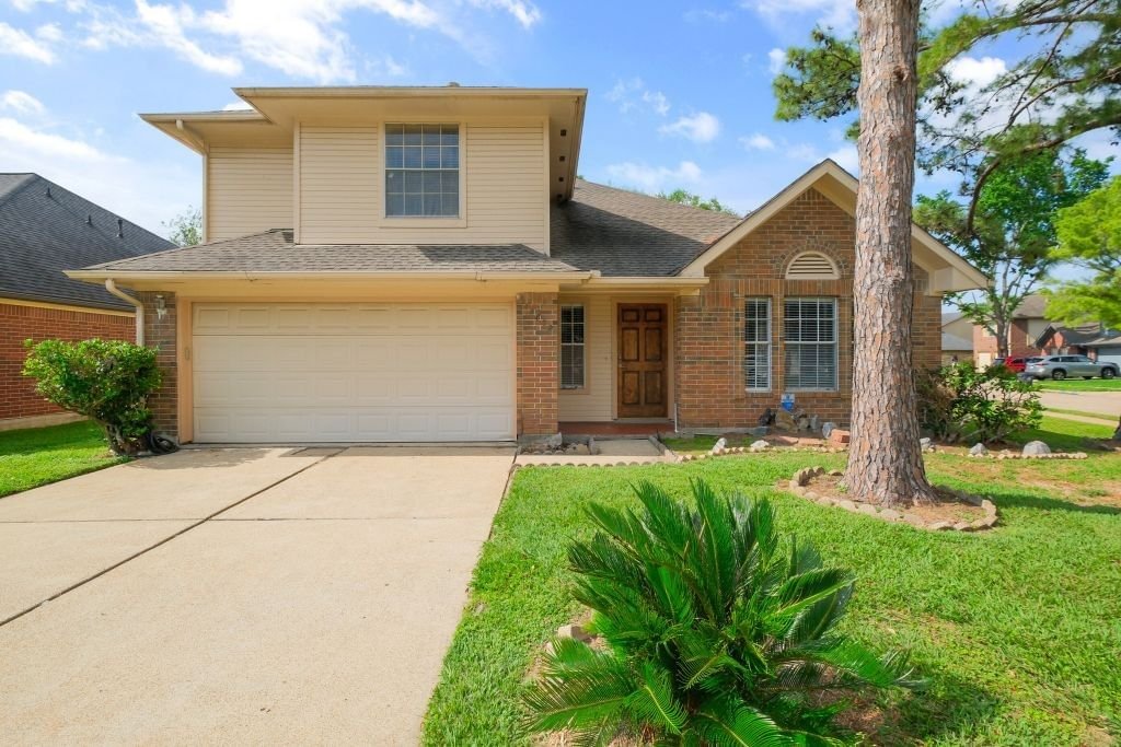 Real estate property located at 12802 Stancliff Oaks, Fort Bend, Barrington Place Sec 3, Sugar Land, TX, US