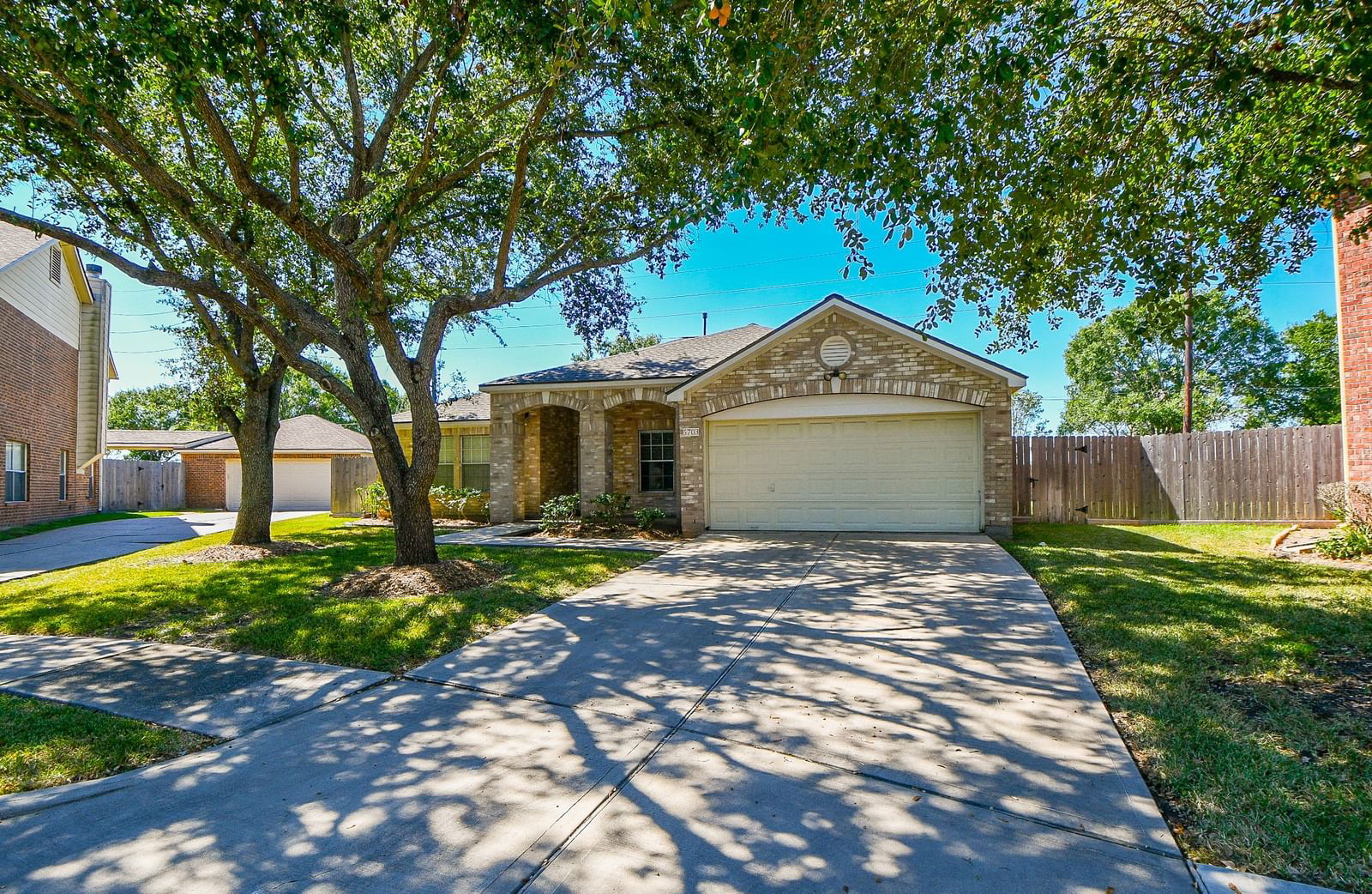 Real estate property located at 5703 Black Canyon, Fort Bend, Riverpark Sec 2, Sugar Land, TX, US