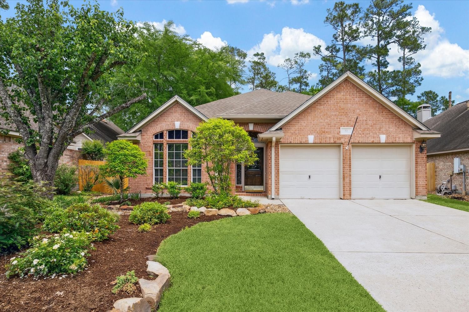 Real estate property located at 22 Crossed Birch, Montgomery, Wdlnds Village Cochrans Cr, The Woodlands, TX, US