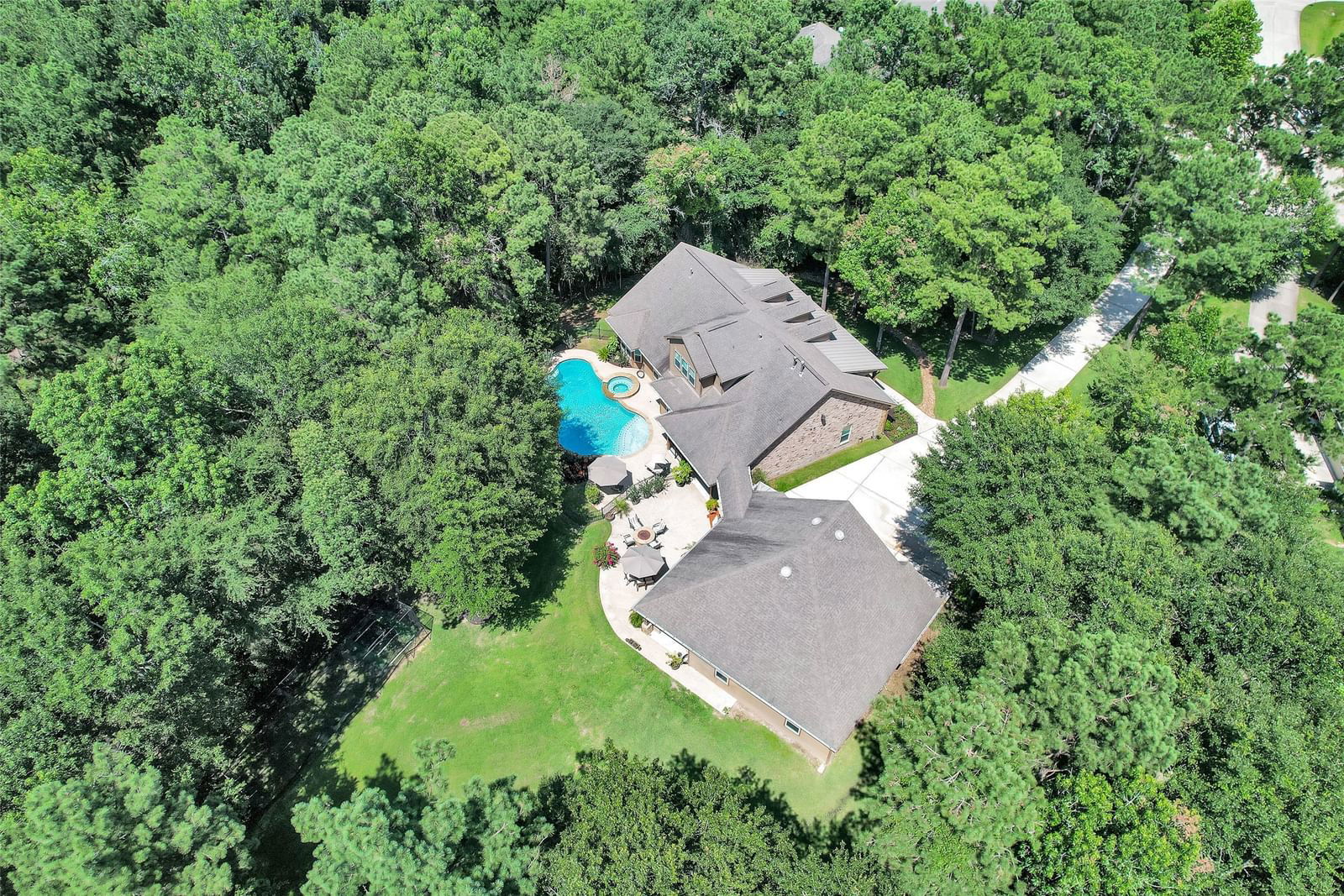 Real estate property located at 11310 Longmire Creek, Montgomery, Longmire Creek Estates 01, Conroe, TX, US