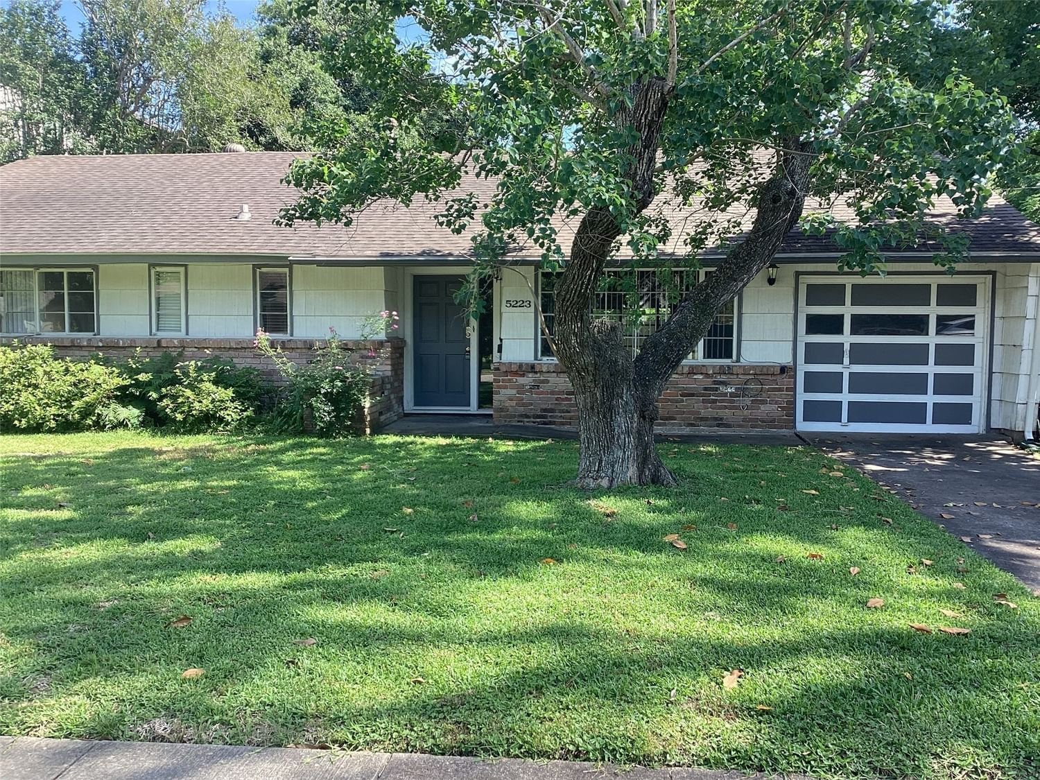 Real estate property located at 5223 Mimosa, Harris, Braeburn Gardens 1 Westmoreland F, Bellaire, TX, US