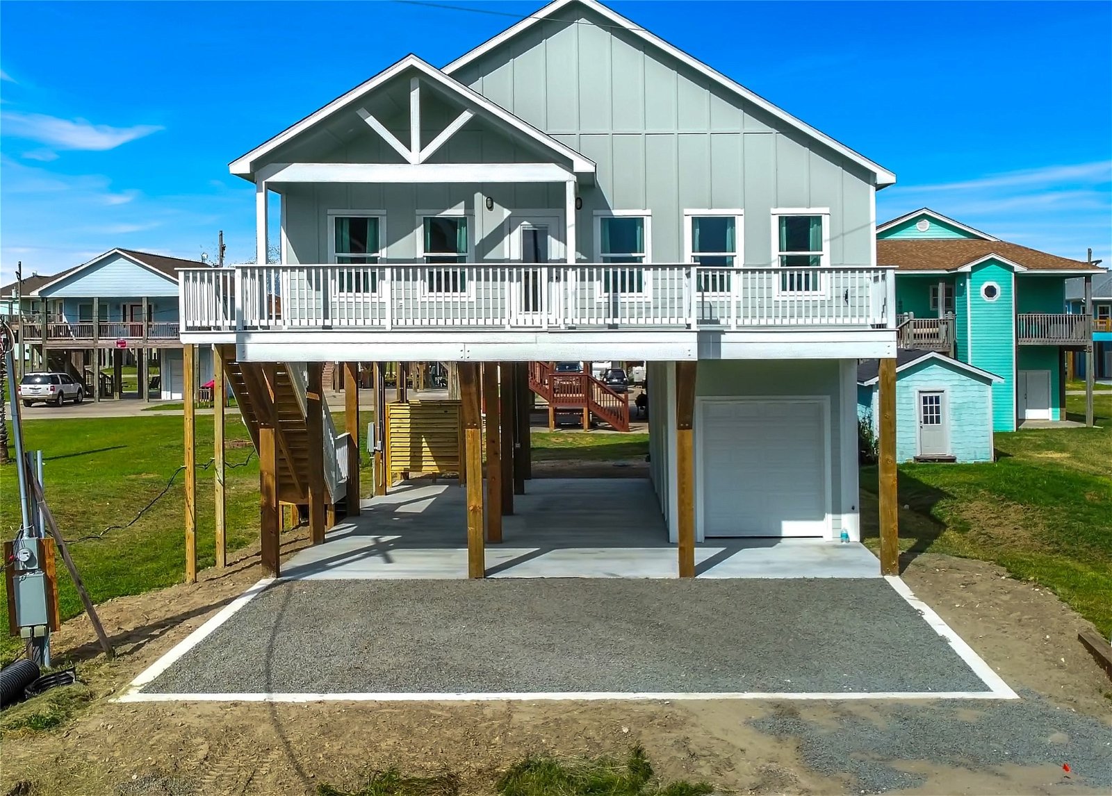 Real estate property located at 963 Cove, Galveston, Stingaree Cove Addn, Crystal Beach, TX, US