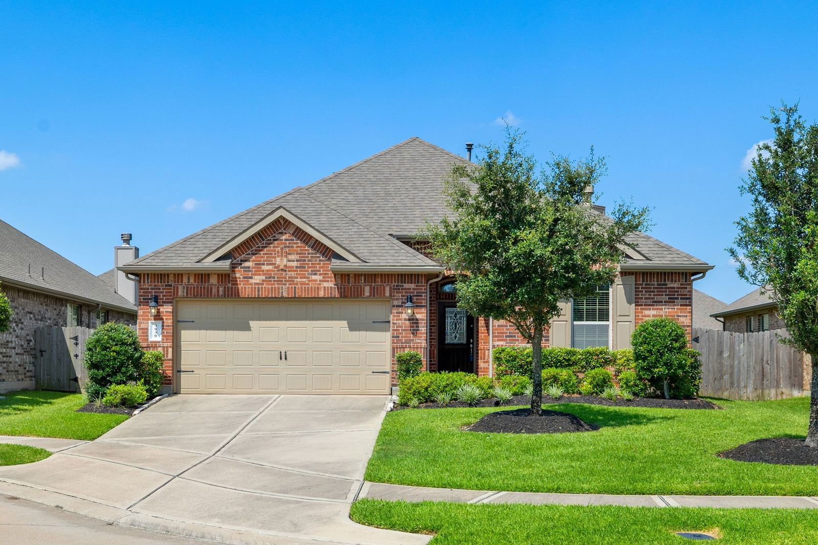 Real estate property located at 3830 Keatings Lagoon, Fort Bend, Tamarron, Katy, TX, US