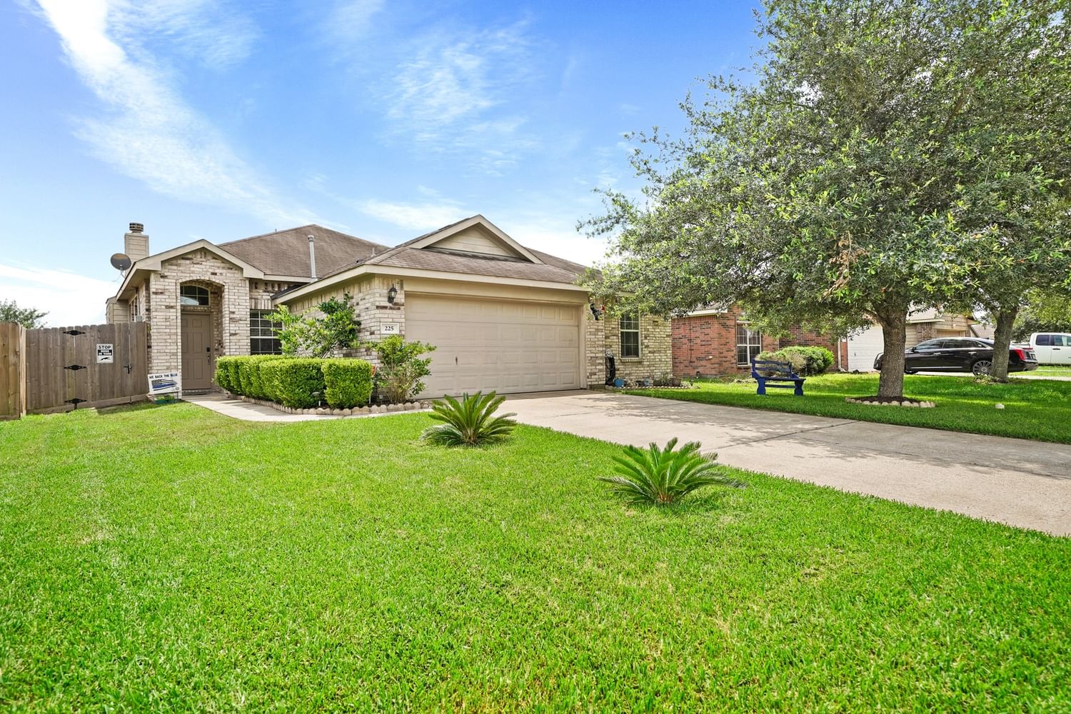 Real estate property located at 225 Splintered Arrow, Galveston, Painted Meadows Sec 2 2008, La Marque, TX, US