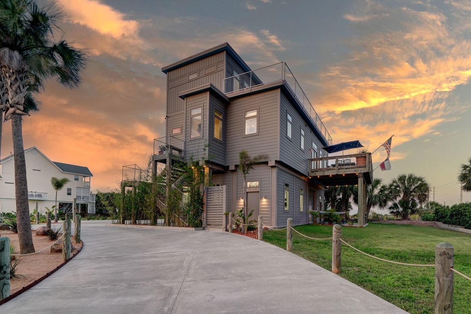 Real estate property located at 3663 Foremast, Galveston, Pirates Cove, Galveston, TX, US
