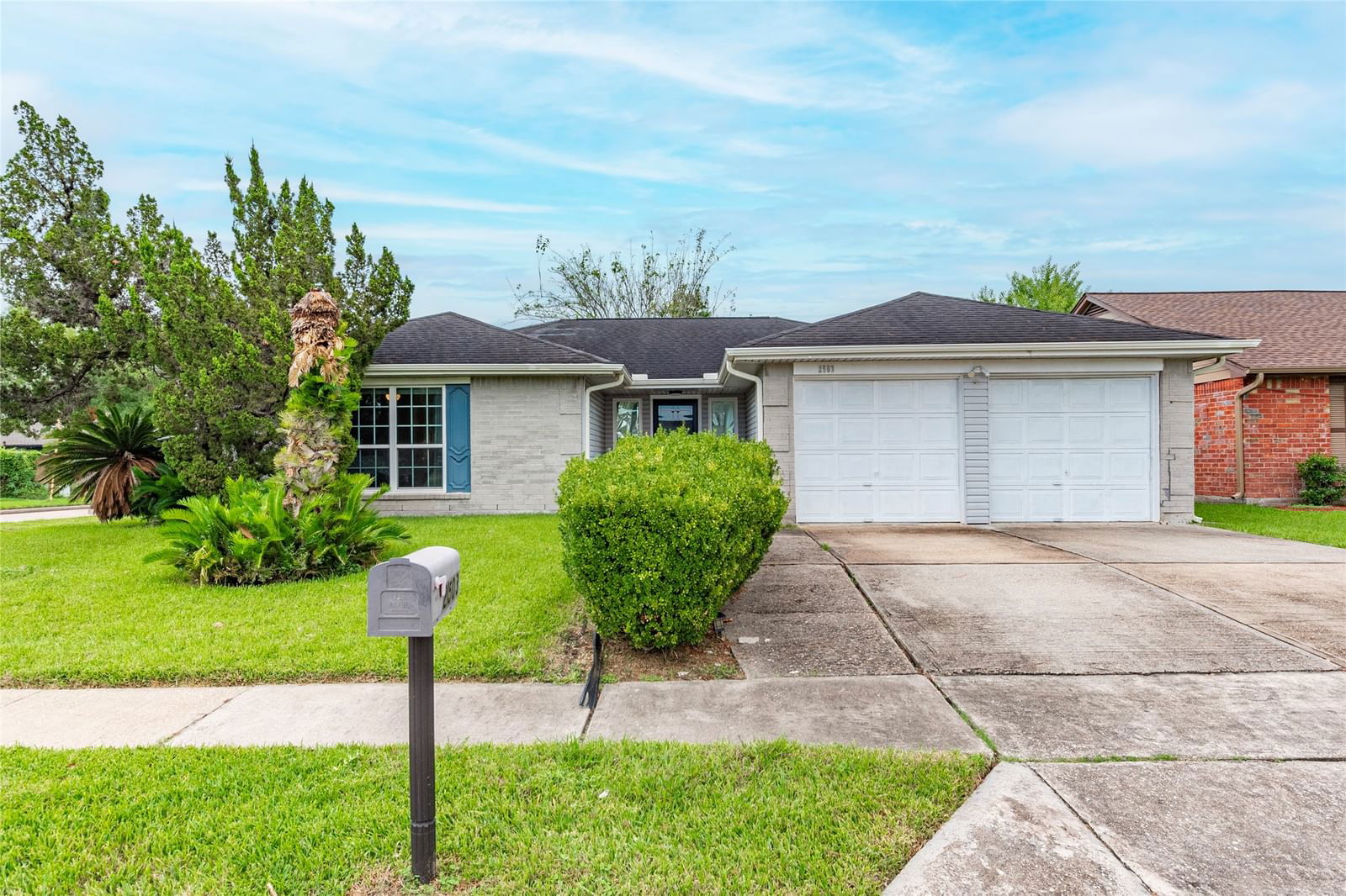 Real estate property located at 2503 Colonial Ridge, Harris, Heritage Park Sec 06, Friendswood, TX, US