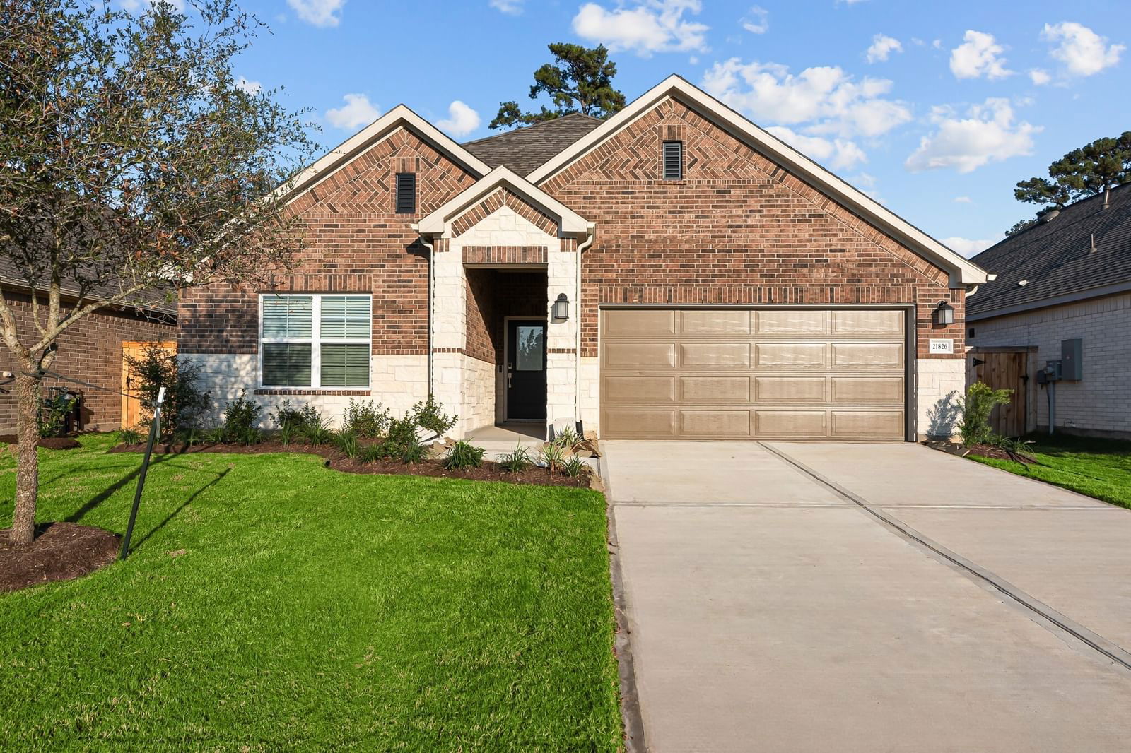 Real estate property located at 21826 Burgos Plaza, Harris, Sorella, Tomball, TX, US