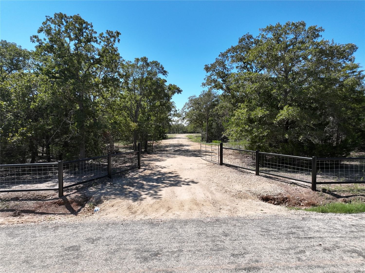 Real estate property located at 897 Hills, Fayette, N/A, Carmine, TX, US