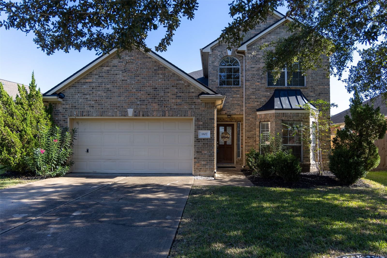 Real estate property located at 1807 High Falls, Brazoria, The Lakes At Highland Glen, Pearland, TX, US