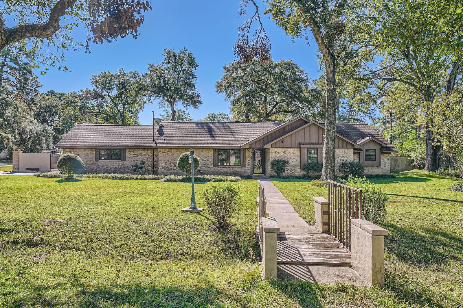 Real estate property located at 12703 High Sea, Harris, Pitcairn, Tomball, TX, US