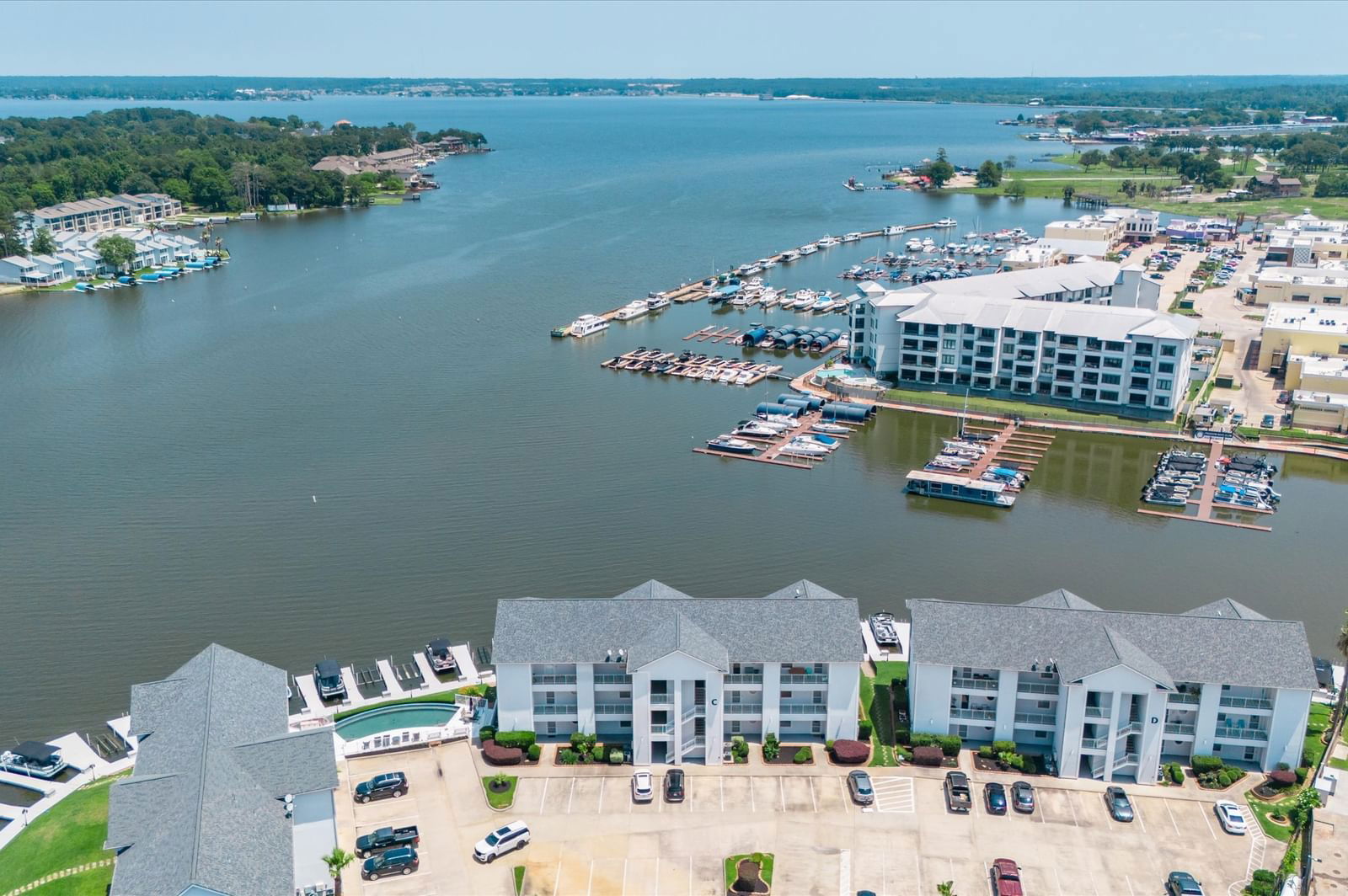 Real estate property located at 168 Lake Point C202, Montgomery, Paradise Point Condo, Conroe, TX, US