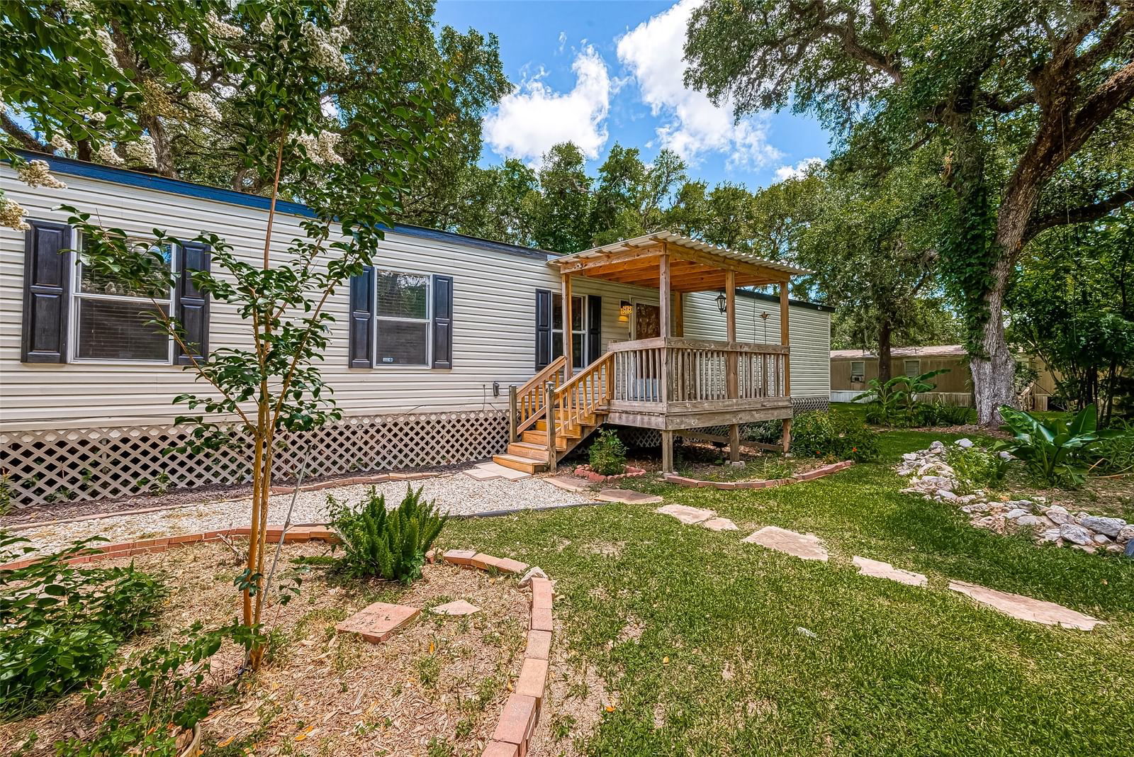 Real estate property located at 210 Lake, Brazoria, K & K MOBILE HOME PARK, Freeport, TX, US