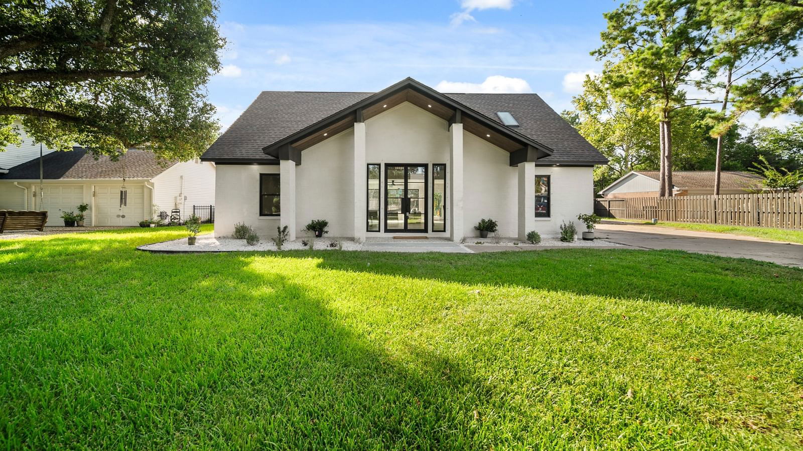 Real estate property located at 408 Briarmeadow, Galveston, Harvey & Stout Resub, Friendswood, TX, US