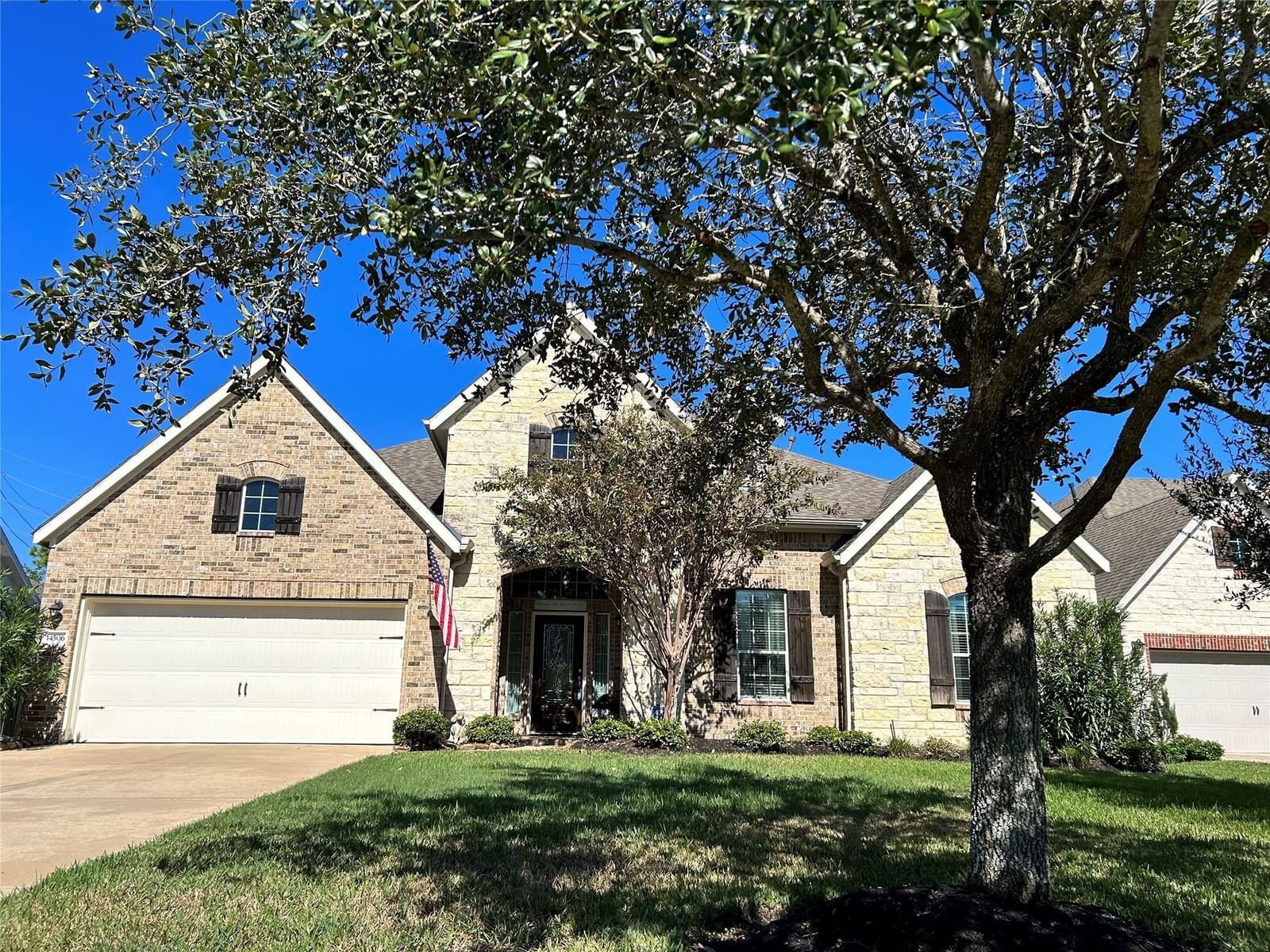 Real estate property located at 14506 Lakepointe Bend, Harris, Lakes at Northpointe, Cypress, TX, US
