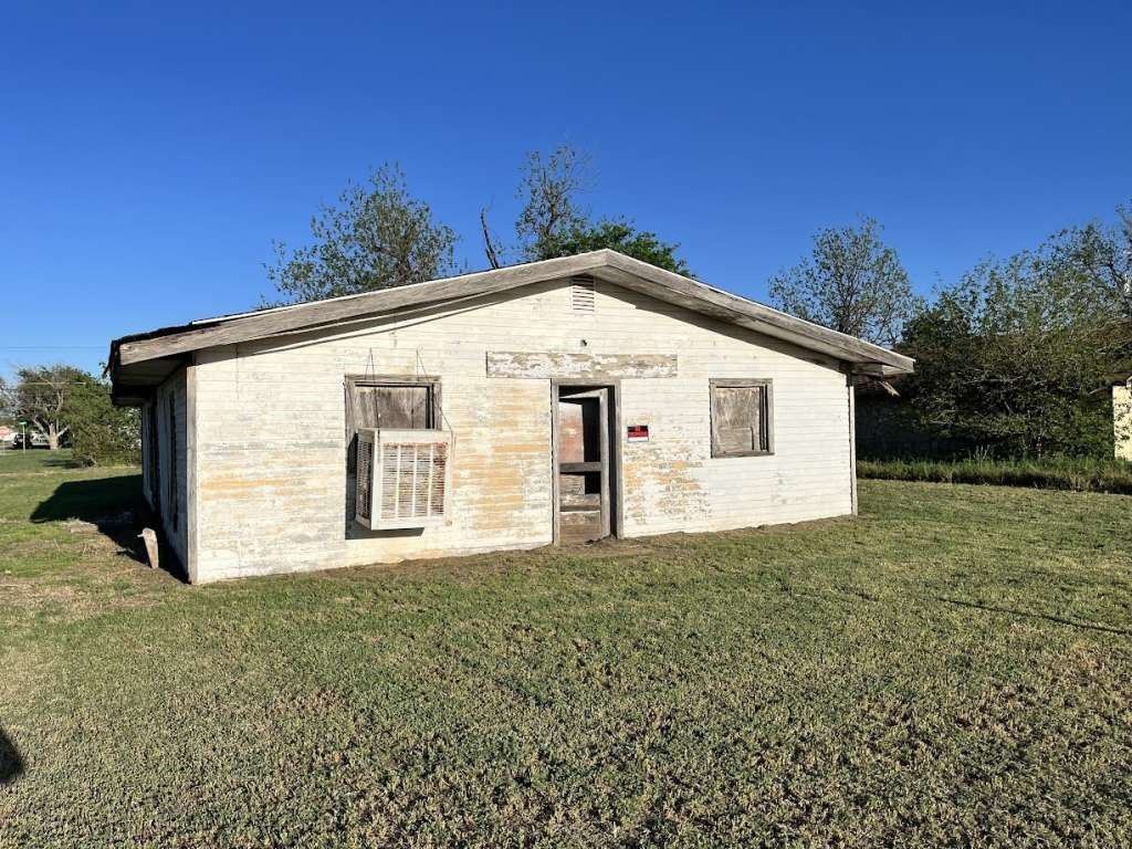 Real estate property located at 903 Mercer, Hardeman, Original Townsite Quanah, Quanah, TX, US