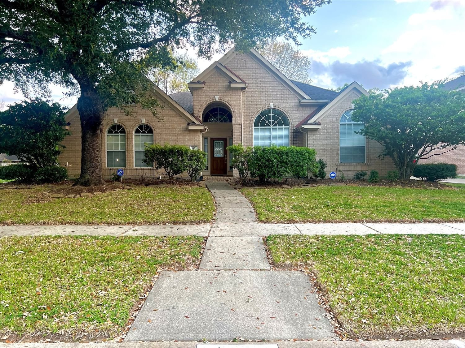 Real estate property located at 9423 Skipping Stone, Harris, Stonebridge Village Sec 01, Houston, TX, US