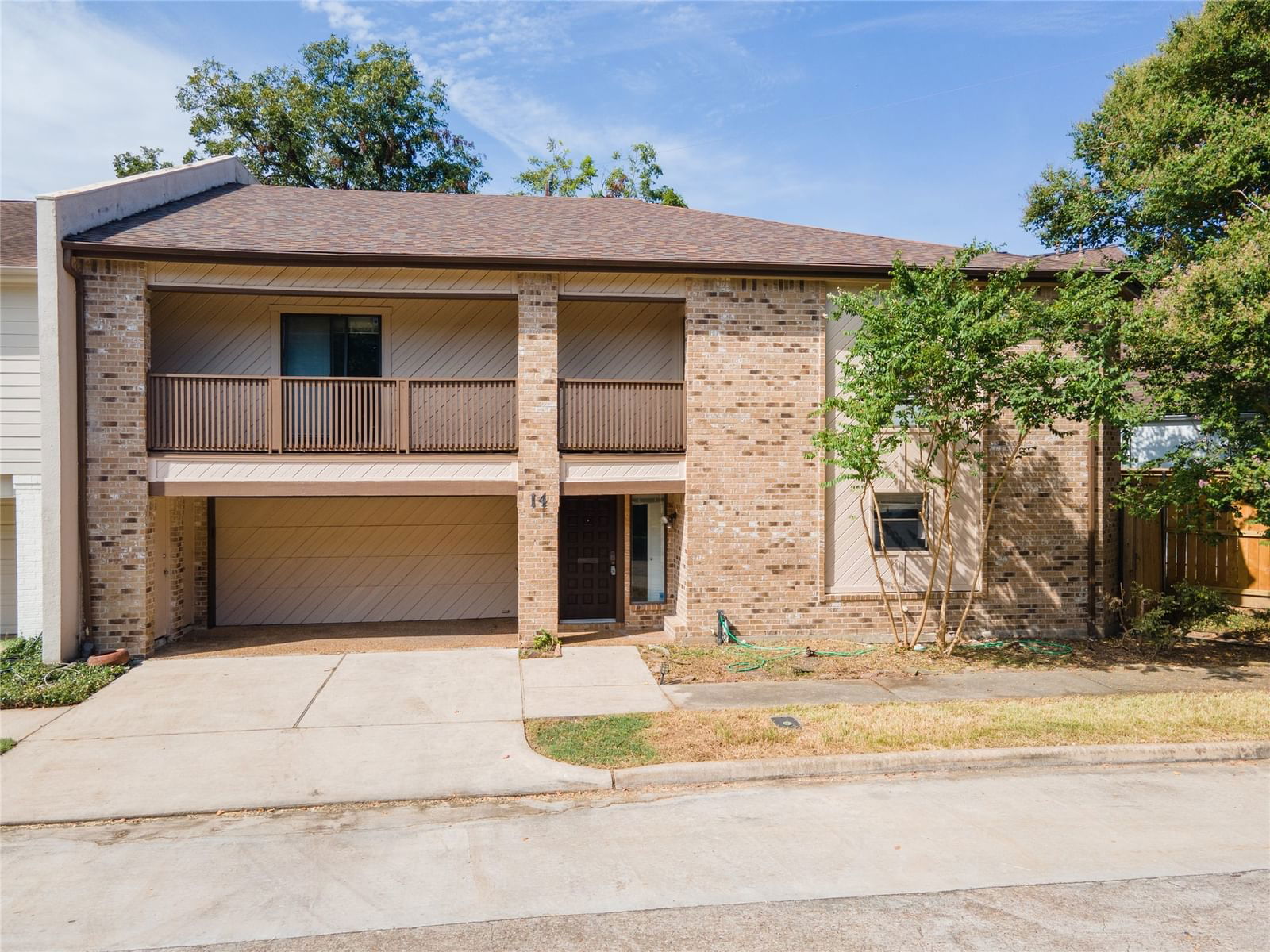 Real estate property located at 14 Alpine, Harris, Bellaire Oaks Th, Bellaire, TX, US