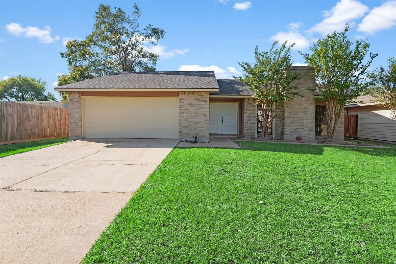 Real estate property located at 5007 Gretna Green, Harris, Glencairn Sec 04, Houston, TX, US